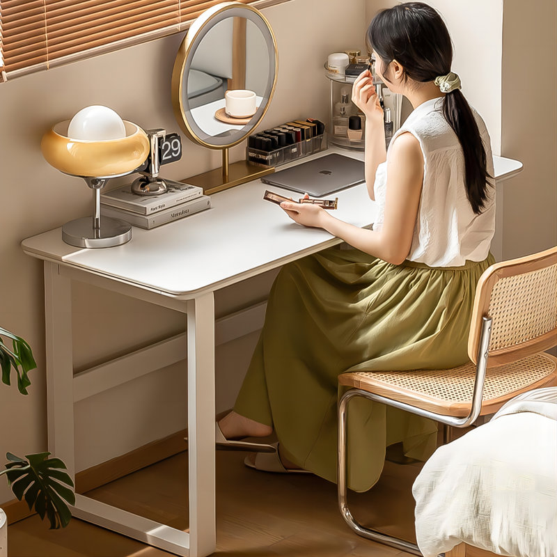 Pantanella Solid Wood Base Writing Desk 29.53 H x 55.12 W x 23.62 D